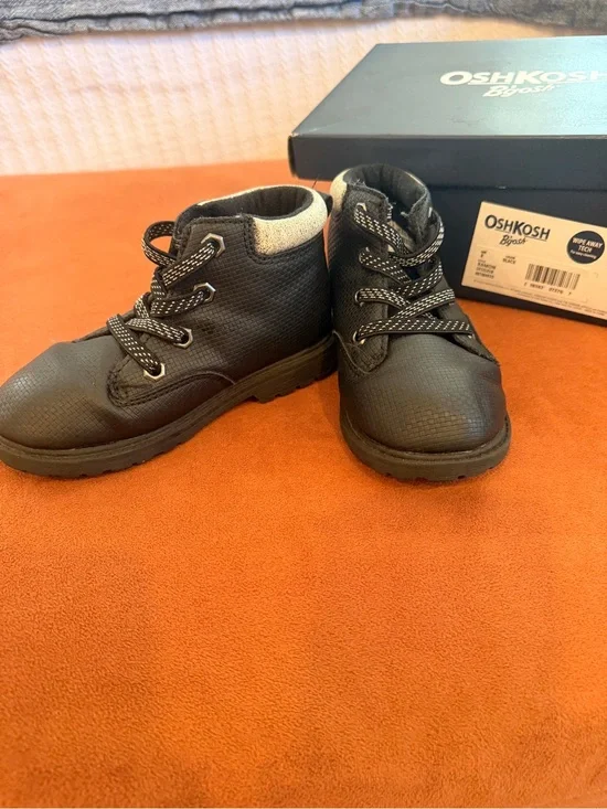 OshKosh B'gosh Black Kids Lace-Up Boots