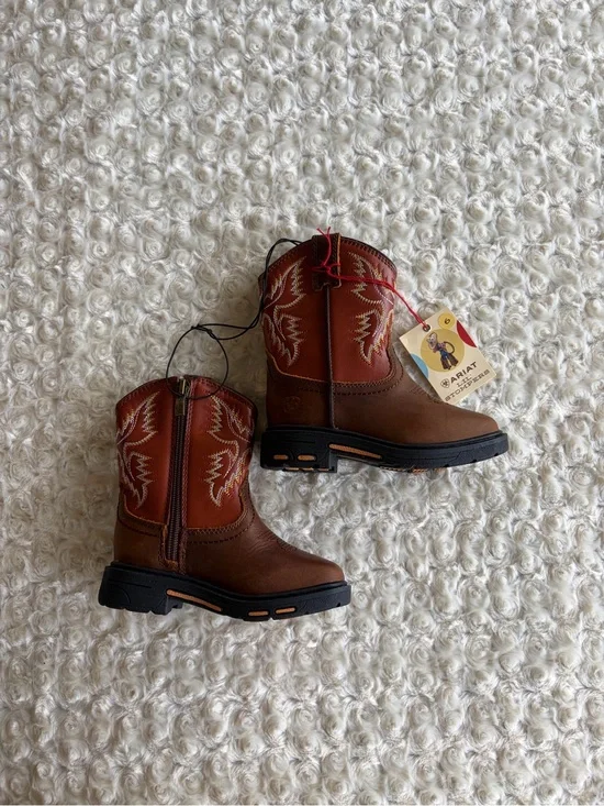 New Size 6 Baby Ariat Lil Stompers Workhog Cowboy Boots