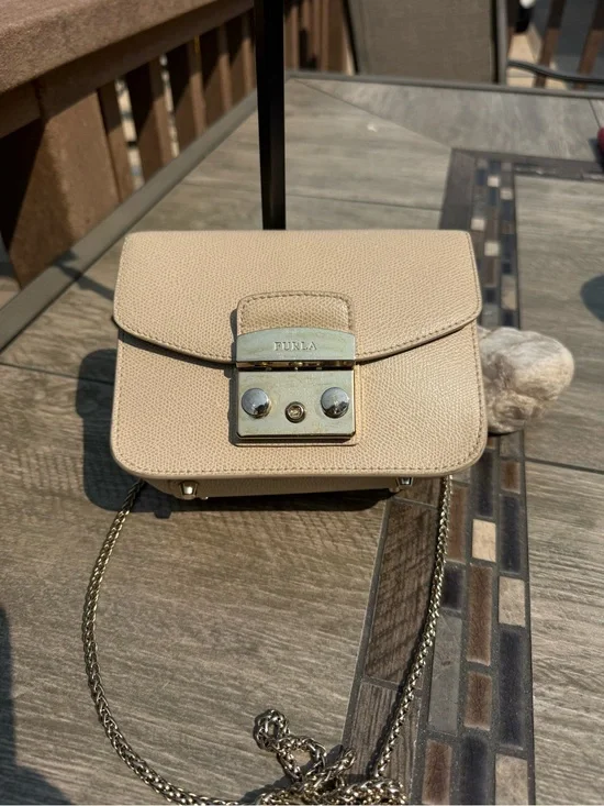 EUC Furla Metropolis Mini Beige Leather Crossbody Bag