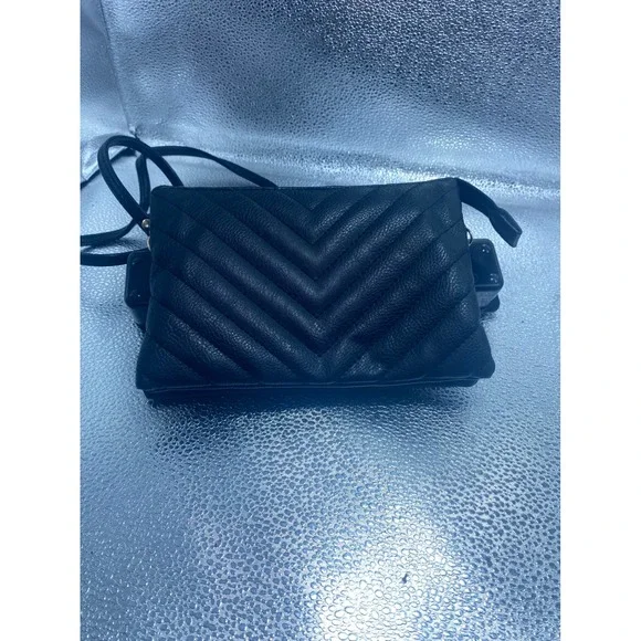 Black Quilted Chevron Crossbody Bag Gold Hardware Faux Leather Shoulder Purse