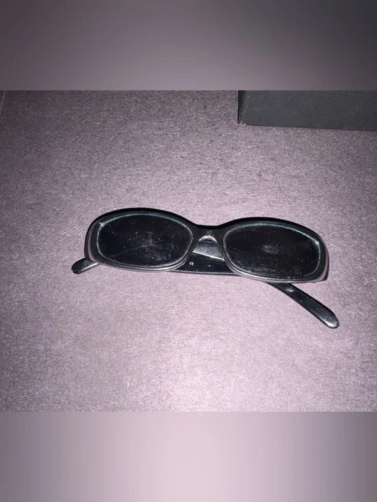 Gucci Black Sunglasses for Men - Classic Rectangular Frames with green red trim