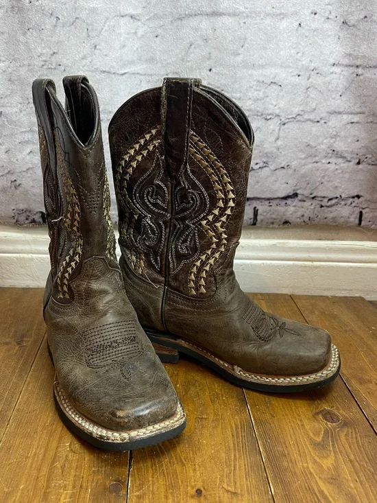 Hometown boots kids size 10 square toe leather cowboy boots