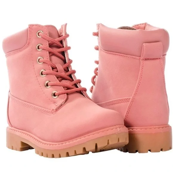 Anna Dallas -20K girls boots