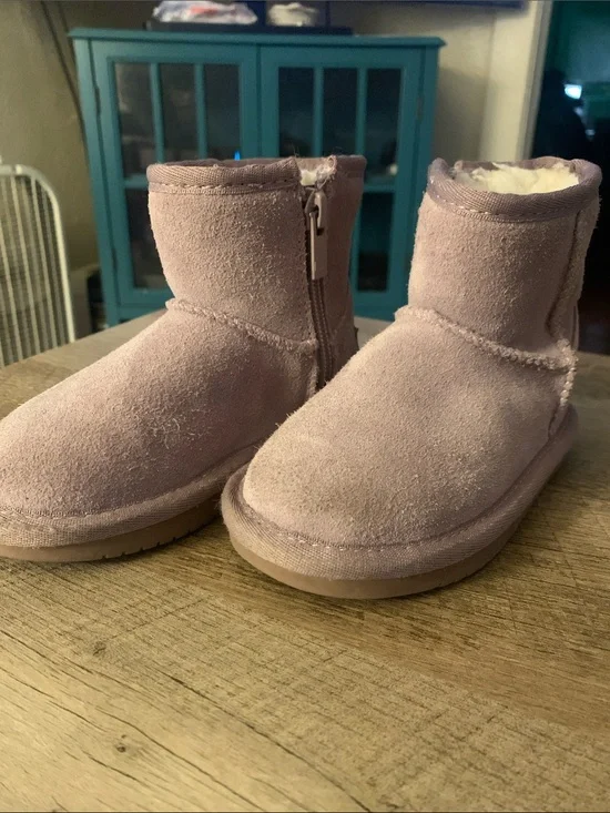 Koolaburra toddler boots sz 7