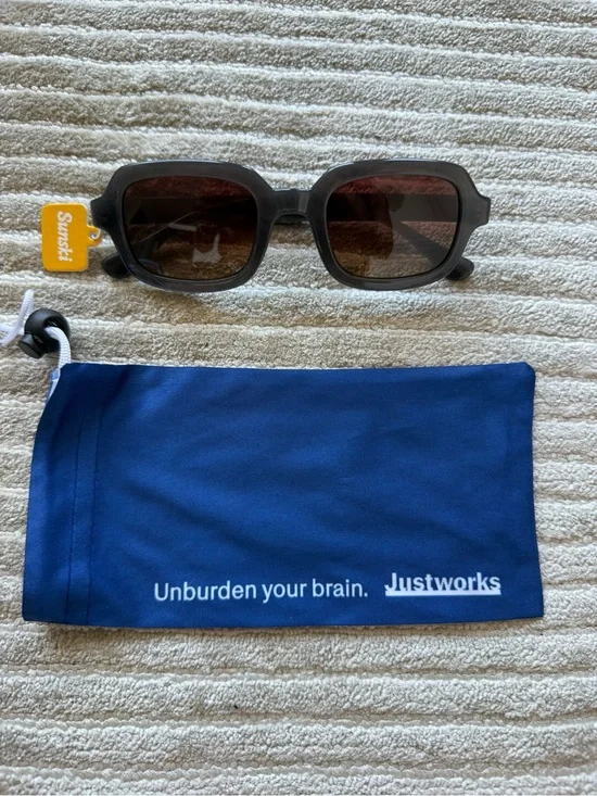 Unisex Sunglasses Grey NWT