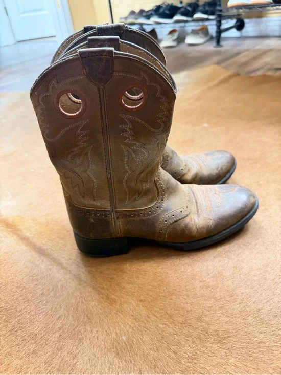 Ariat Kids Brown Pull-On Western Boots