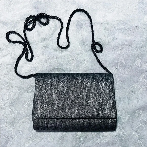 La Regale Elegant Evening Crossbody Bag Black Chain Shimmery Silver Gray Bag