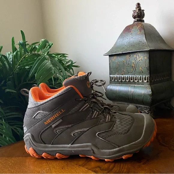 MERRELL Chameleon 7 Waterproof Hiking Boots