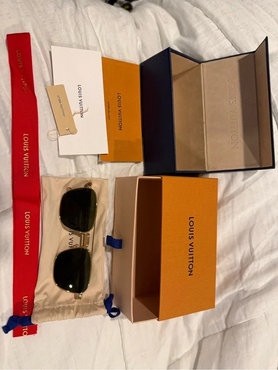 Louis Vuitton Gold Frame Sunglasses with Dark Green Lenses and Orange Box