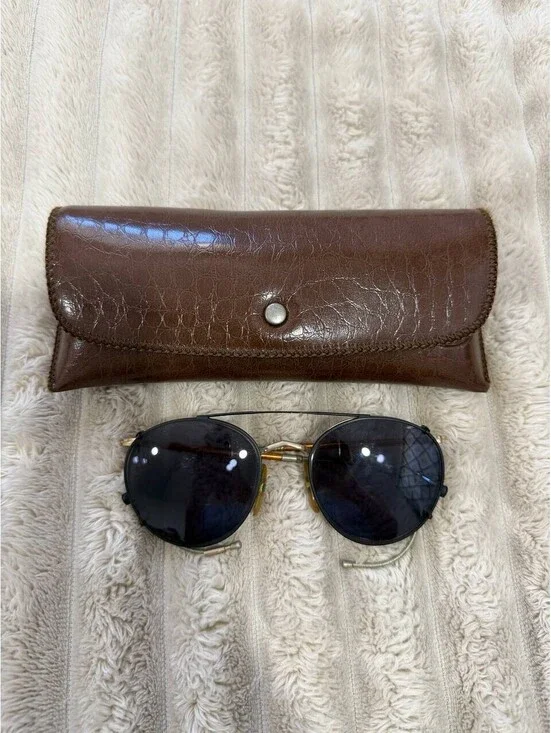 Vintage Round Clip On Sunglasses Luxottica Italy Cable Temple Japan 49x22