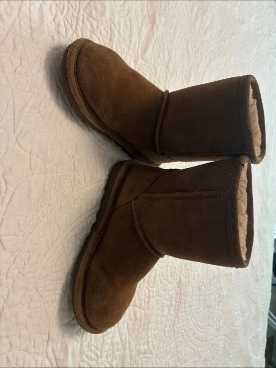 BearPaw Kids Brown Shearling-Lined Winter Boots