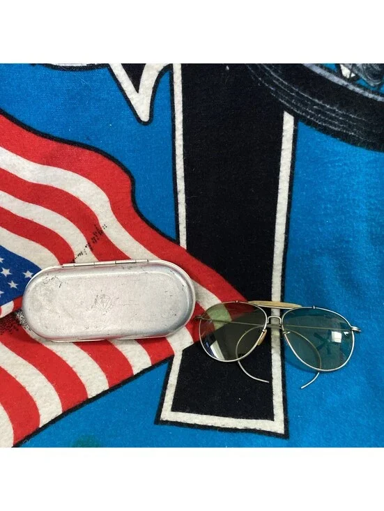 USA Vintage Aviator WWII Bausch & Lomb Army Navy Sunglasses Engraved Case Pilot