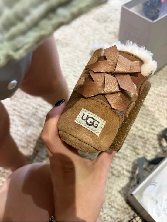 UGG Kids Chestnut Suede Bow boots