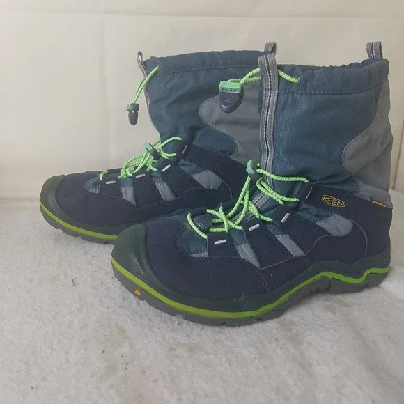 KEEN‎ Waterproof Winter Snow Boots youth's 7 adjustable Laces Warm 1015249