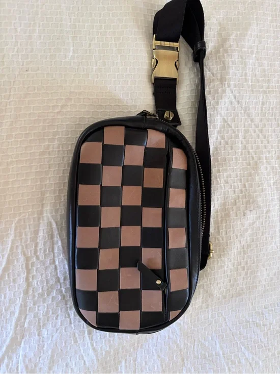 Devin Checkered Crossbody Bum Bag - Black & Blush