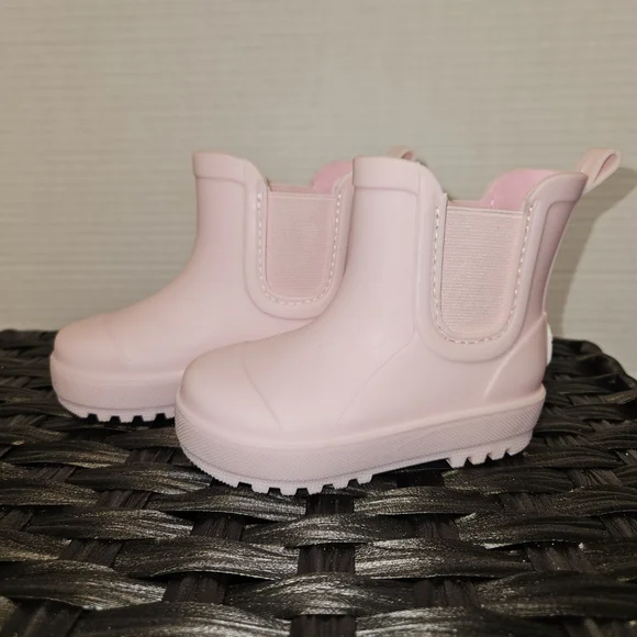 BearPaw Light Pink Kids Boots