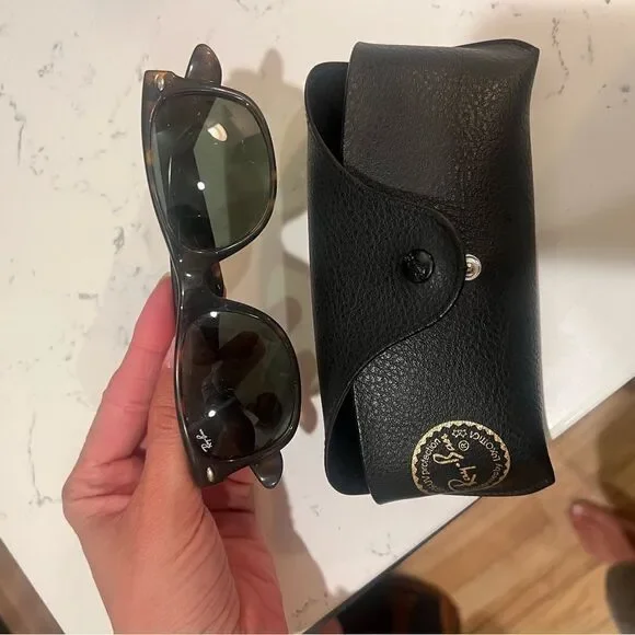 OG ray ban wayfarers