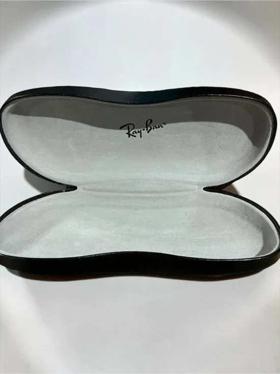 Ray-Ban Hard Sunglasses Case Black Clamshell Eyeglass Case