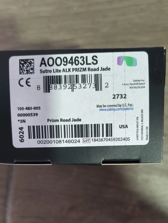 Label on product box