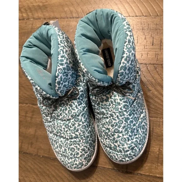 Lands End Kids Teal Floral Quilted Puffer Boots Fleece Size 6