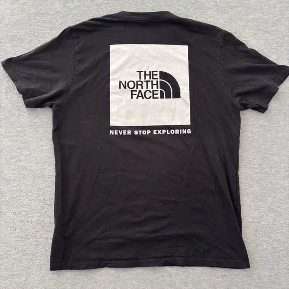 The North Face Mens Black Box Logo Graphic Short Sleeve T-Shirt Large NF0A4762