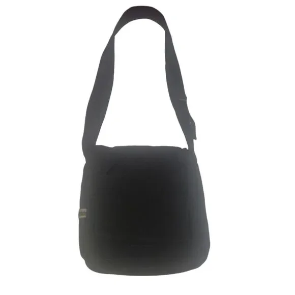 Vintage FOSSIL Nylon Crossbody Travel Bag Purse Tote Black with Adjustable Strap