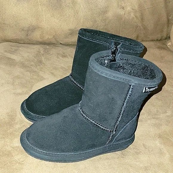 Bearpaw Kids Black Suede Leather‎ Sheepskin Lined Winter Boots
