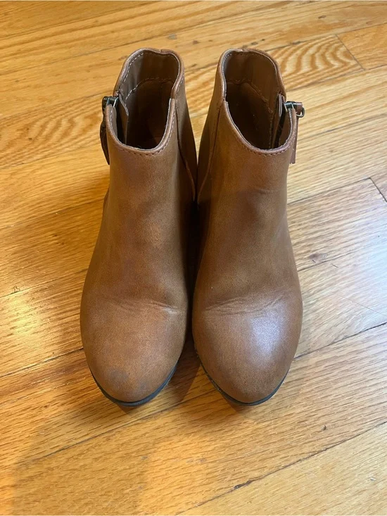Cat & Jack Kids Brown Ankle Boots