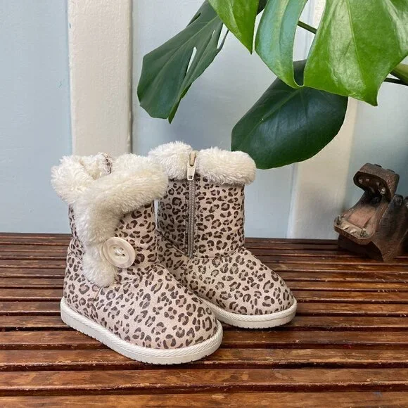 Cherokee Leopard Print Shearling Lined Boots