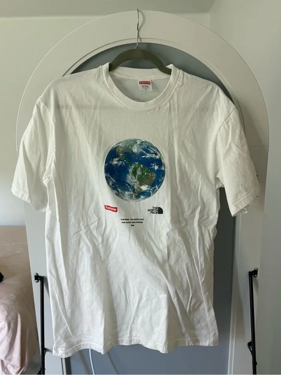 Supreme x The North Face One World Tee | Size M | White