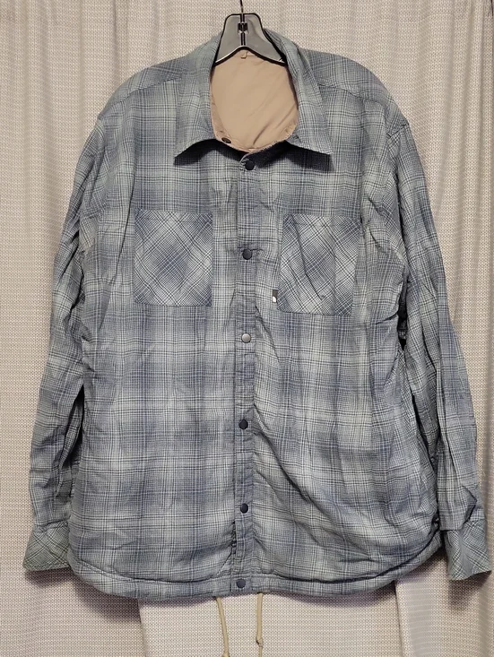The North Face Men's Light Blue Plaid Button-Down Shirt Jacket Reversable