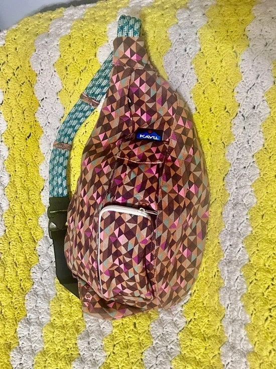 KAVU Sling Bag Multicolor Pink Brown Geometric