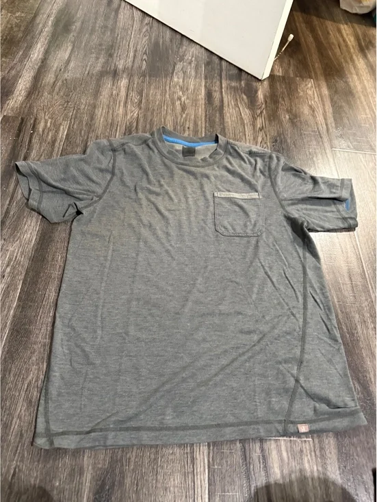 Mens north face shirt gray activewear pocket t shirt outdoor