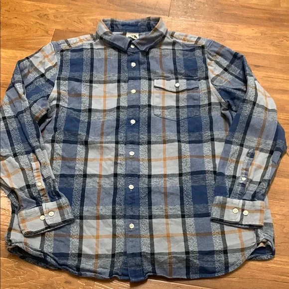 The North Face Plaid Button-Up Shirt
