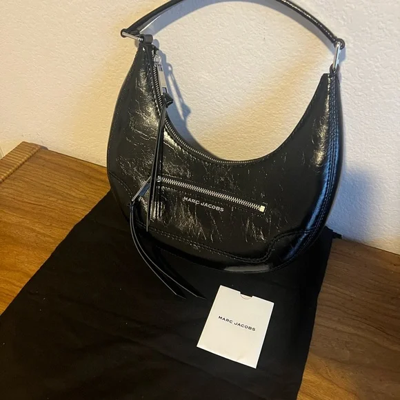 Marc Jacobs Glossy Crinkle Cruiser Crescent Black Bag