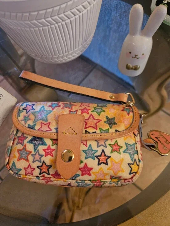 Dooney & Bourke ☆Stars Multicolor Print Wristlet - Cream & Light Tan Trim