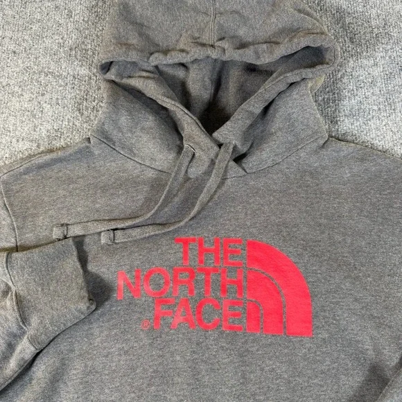 The North Face Mens Grey Red Logo Pullover Hoodie Sweatshirt Medium #3733