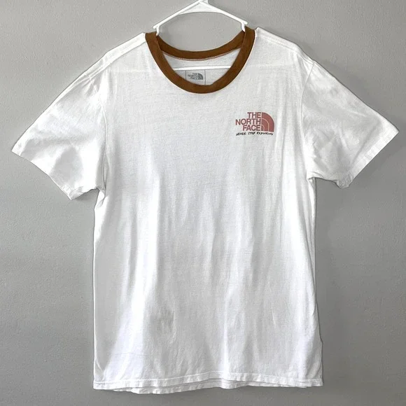 The North Face Rogue Graphic T-Shirt Mens L White Yosemite Outdoor Hiking Casual