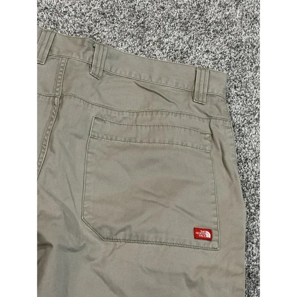 The North Face Mens 36 Long Khaki Tan Chino Shorts Outdoor Hiking Casual Cotton