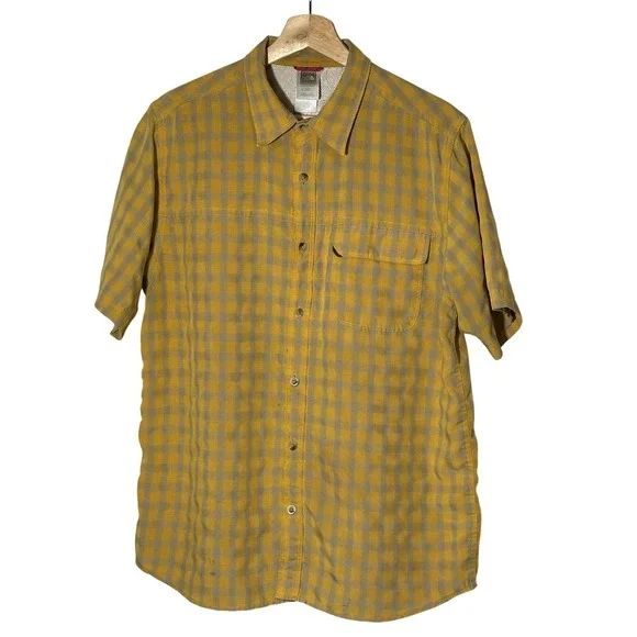 The North Face Mens Plaid Short Sleeve Button‎ Up Shirt Size Medium