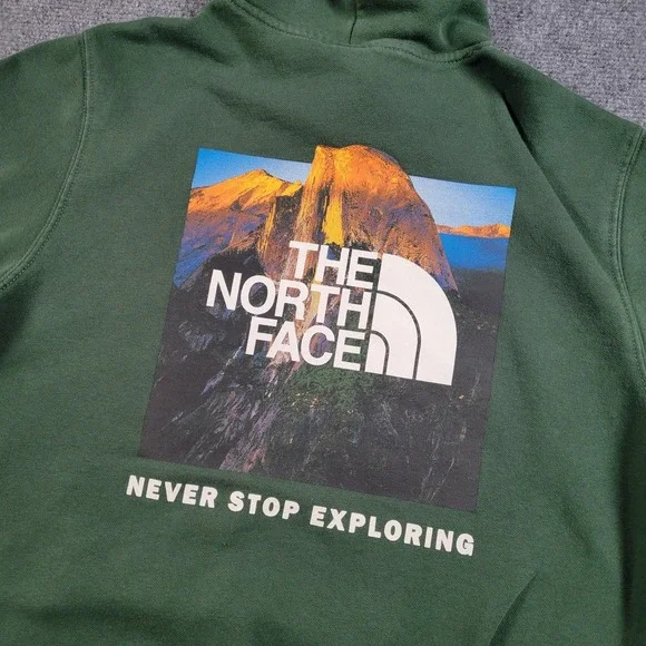 The North Face Hoodie Mens Small Green‎ Pullover Fleece Sweatshirt Graphic Back