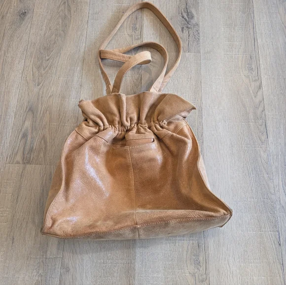 Hobo International Vtg Leather  Drawstring Bucket Slouchy Hobo Bag 12
