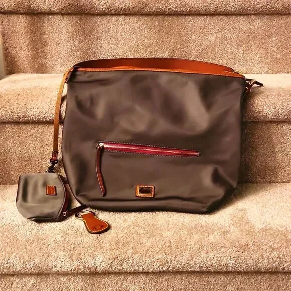 Dooney & Bourke 