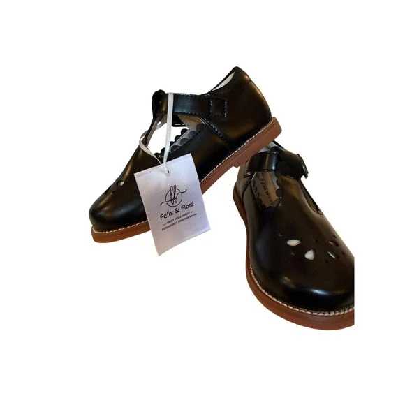 Felix and Flora Black Mary Jane NWT Girls Size 8