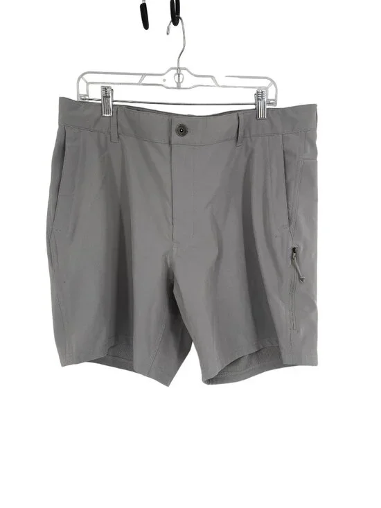 The NORTH FACE FLASHDRY HIKING ACTIVE WEAR CASUAL SHORTS SIZE 38 MULTIPOCKETS