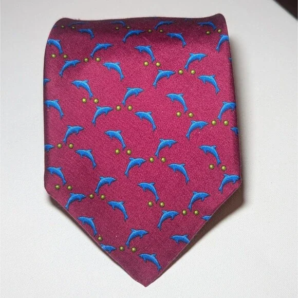 Brooks Brothers Makers Red Pure Silk Necktie Blue Dolphin Pattern Tie 57