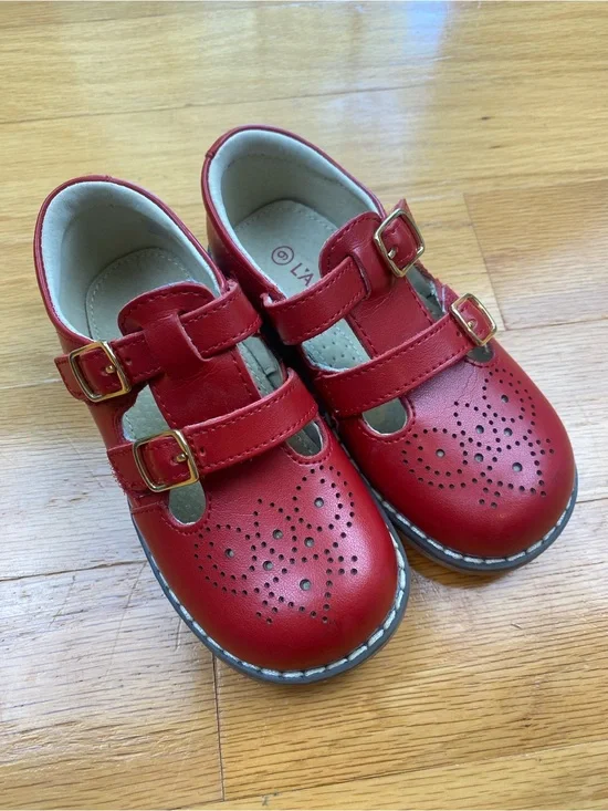 L'Amour Shoes  -Beatrix Toddler Size 9 RED Perforated Double Buckle Mary Jane