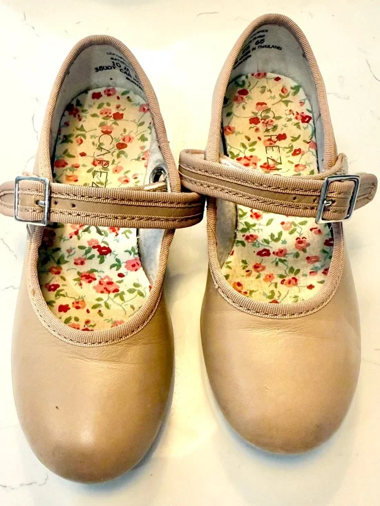 Capezio Girls Taupe Mary Jane Shoes with Floral Insole