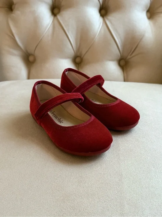ChildrenChic Cassie Red Velvet Mary Jane Shoes Girls Size 24