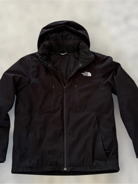 The North Face Apex Elevation Insulated Jacket Black Men’s, Size M
